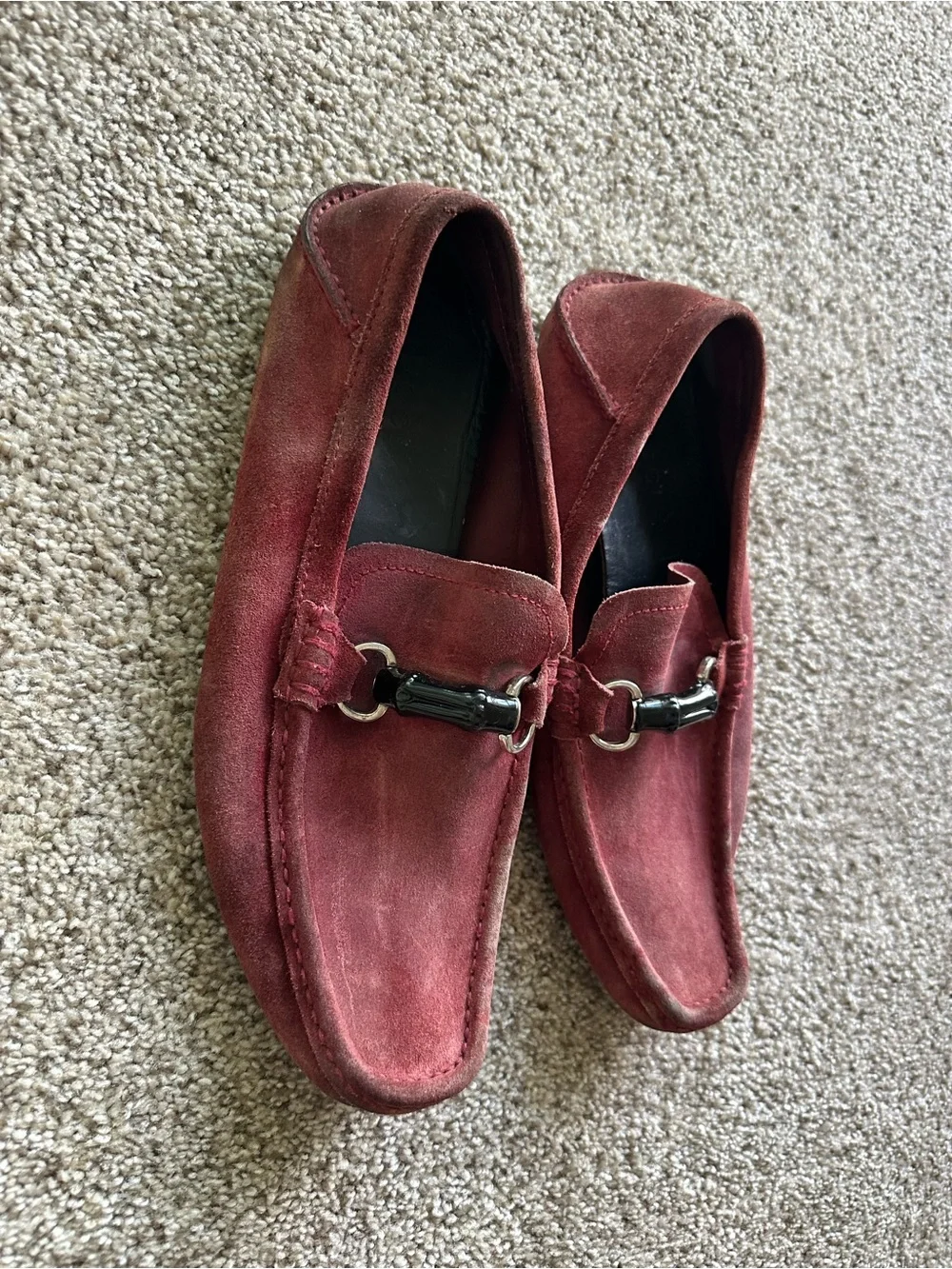 Gucci Horsebit Burgundy Suede Slip-On Loafers Mens 9G EU 43 Model 194312